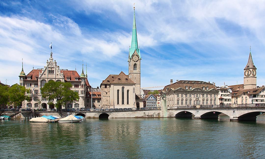 Zürich - Limmat-Fraumünster